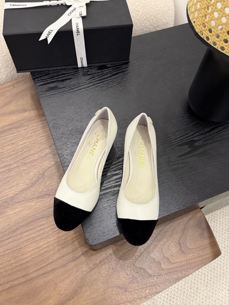 Ch**el heeled shoes
